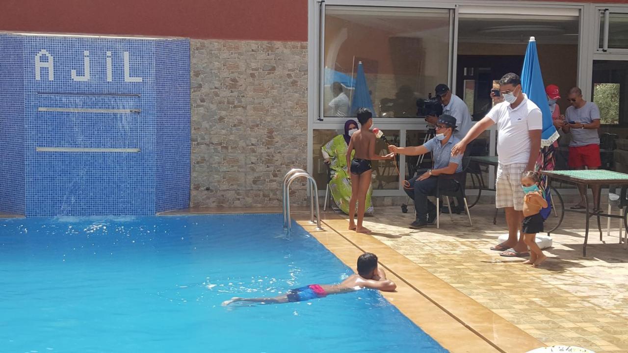 Hotel Ajil Cascades D'アウザウド エクステリア 写真