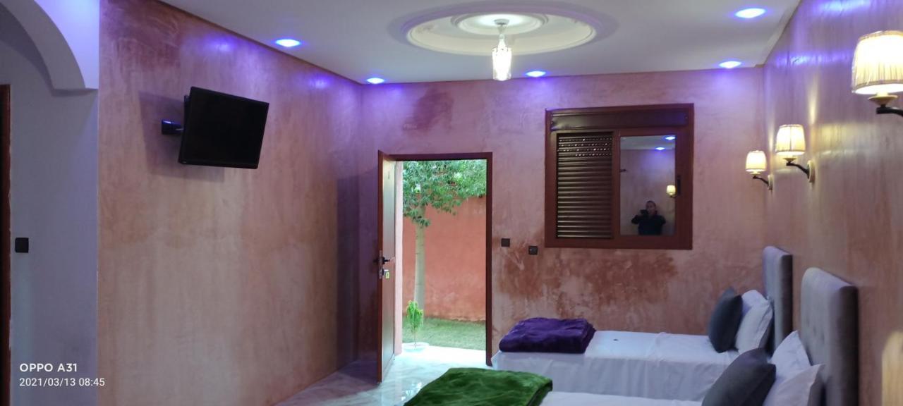 Hotel Ajil Cascades D'アウザウド エクステリア 写真